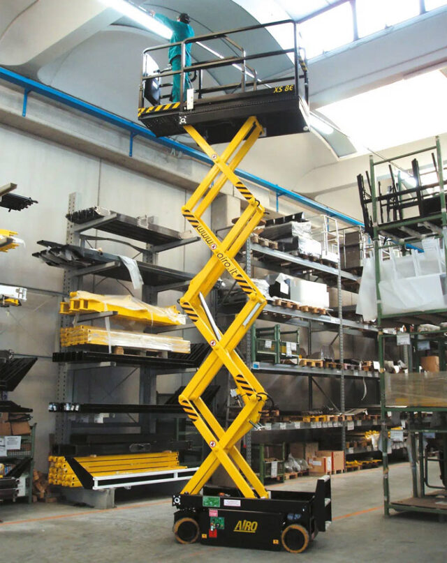 Airo XS8 E Wind Piattaforme verticali elettriche a forbice strette