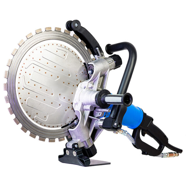 Noleggio da Ciaponi a san miniato basso troncatrice elettrica Seacut400A